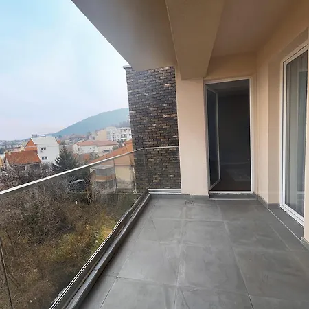 Luxury Furnished At The Center Of The *