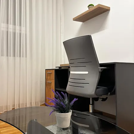 Luxury Furnished At The Center Of The Apartment Skopje